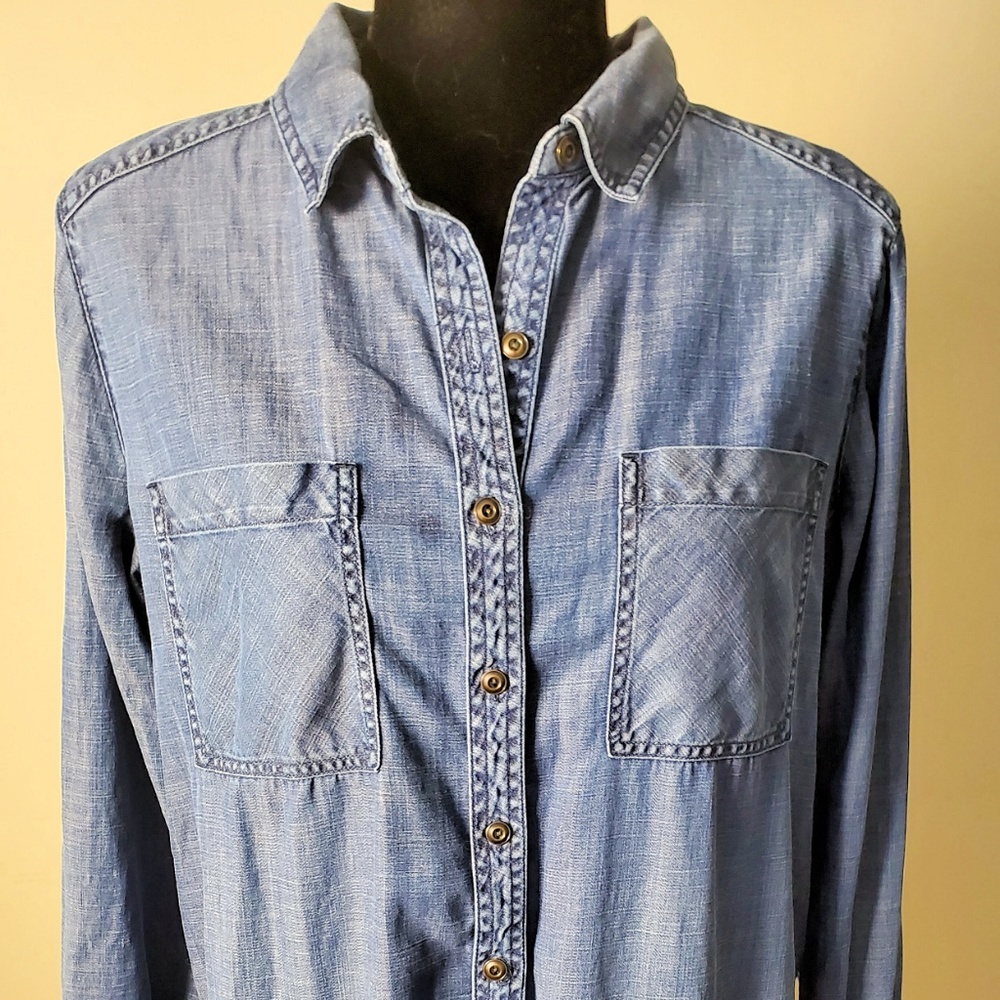Caslon soft denim button down shirt